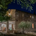 Les Cezennes Casa de Férias Saint-Ambroix